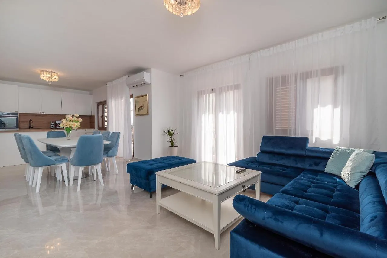 Oleandar Apartment Trogir